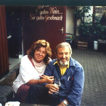 Kleines Winzerhauschen Villa Bremm Ruang foto