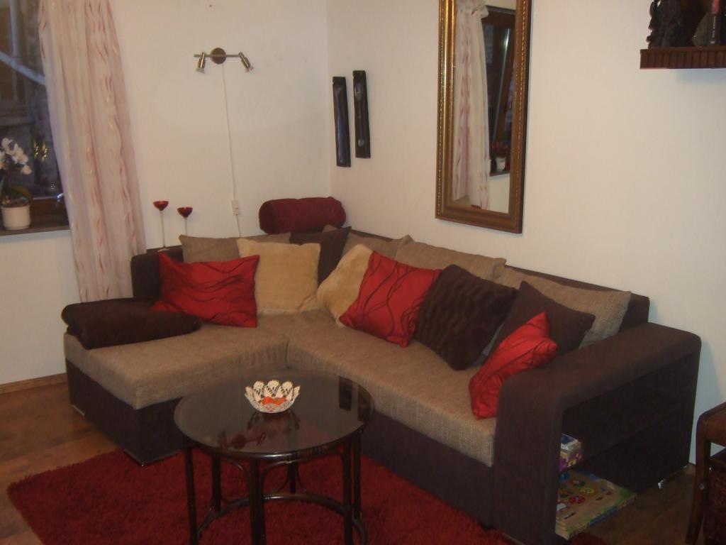Kleines Winzerhauschen Villa Bremm Ruang foto