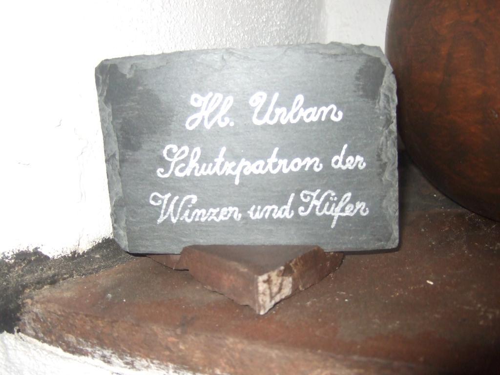 Kleines Winzerhauschen Villa Bremm Bagian luar foto